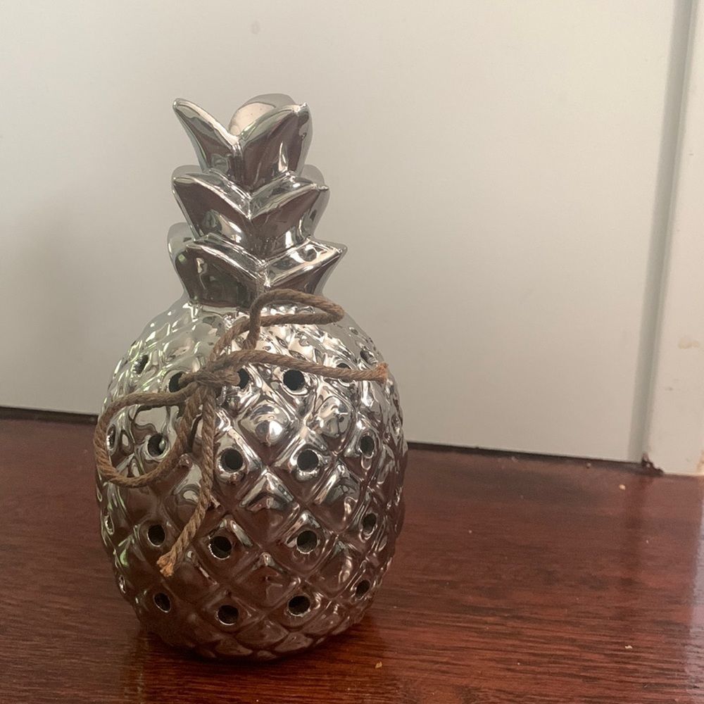 Pineapple Decor